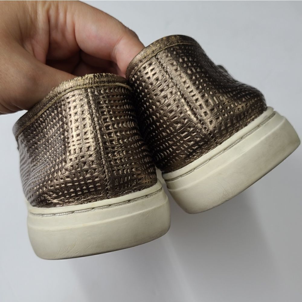 Vince Camuto Slip-On Golden Sneakers Size 8.5‎ - Picture 8 of 11